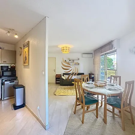Edenia, Ac,balcony Swimming Pool, Wi-fi & Parking Daire