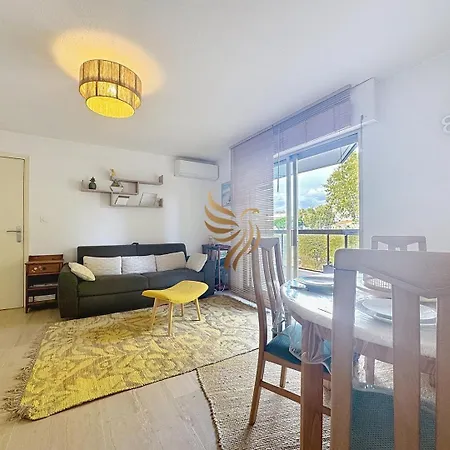 Edenia, Ac,balcony Swimming Pool, Wi-fi & Parking Daire Fréjus