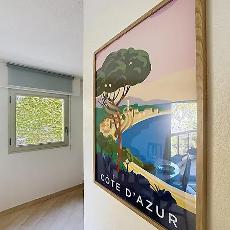 Edenia, Ac,balcony Swimming Pool, Wi-fi & Parking Daire *