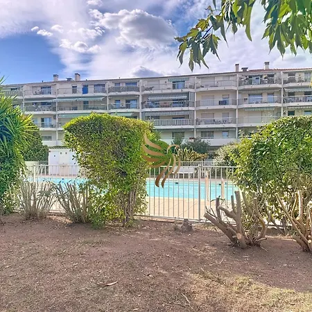 Edenia, Ac,balcony Swimming Pool, Wi-fi & Parking Daire